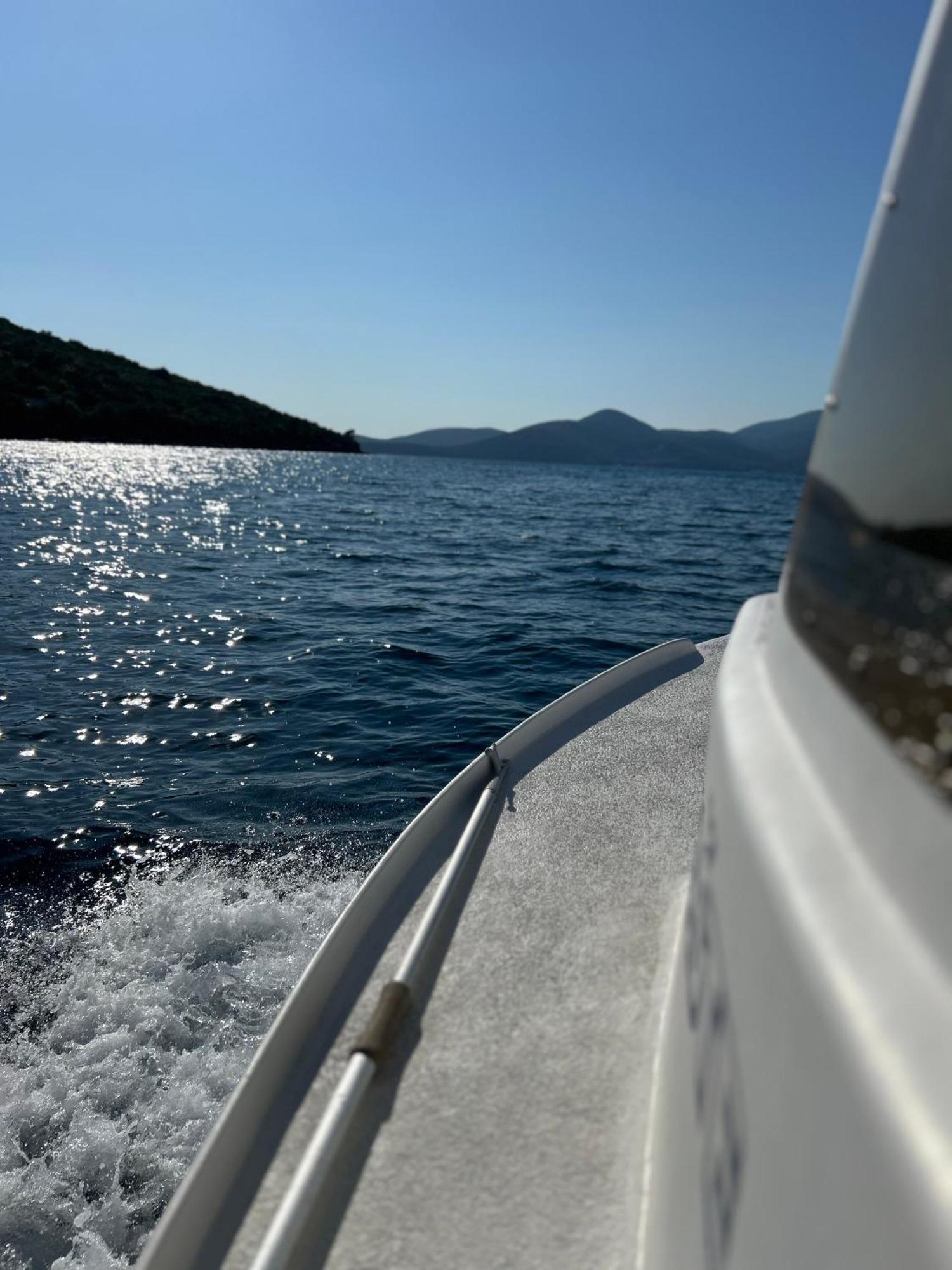 Lazarus Bigova Apartments Tivat Exterior foto